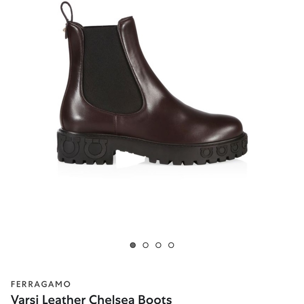 Salvatore Ferragamo Varsi Calfskin Gancini Chelsea boot in Hickory